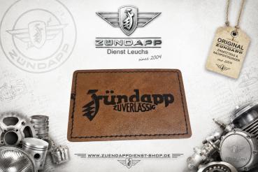ZÜNDAPP Kunstleder-Patch – Nürnberger Logo Historisches Zündapp Design · „Zuverlässig“ · Braun · Lasergraviert · Zum Aufbügeln